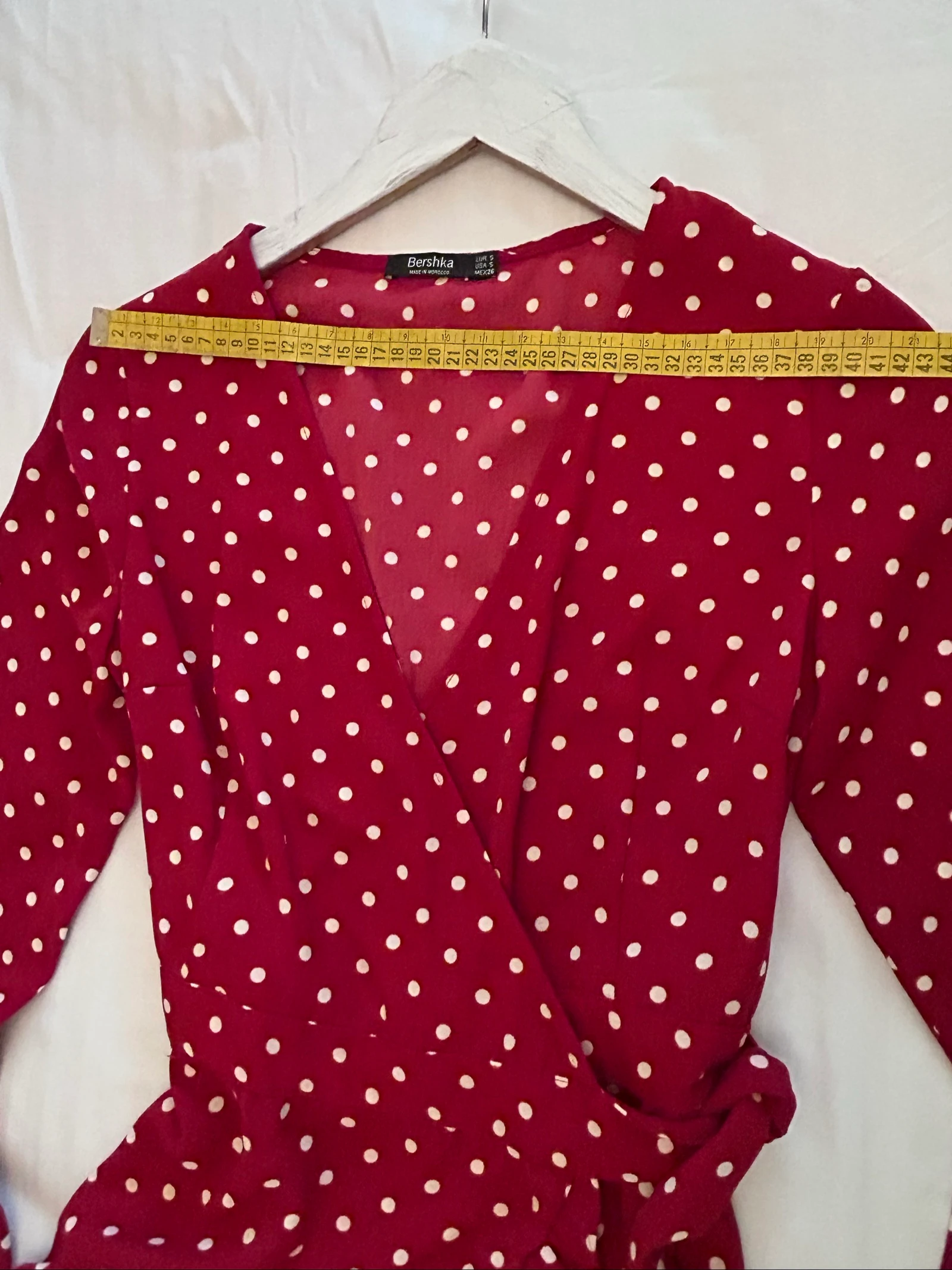 Vestido curto vintage bordô com pontos brancos da Bershka tamanho P – photo 5
